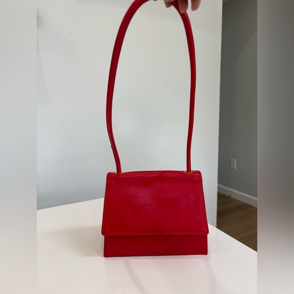 Loewe Handbags - Loewe Red Leather Shoulder Bag Structured Vintage Gold Hardware Statement